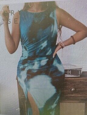 SHEIN Blue Black Ombre Print Dress
